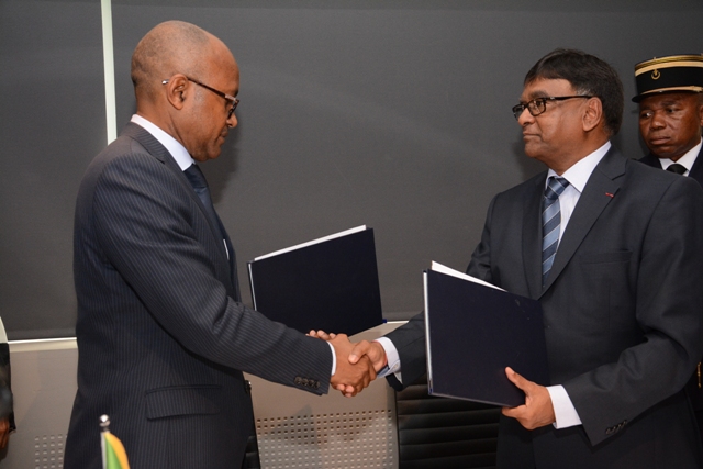 Maurice-Comores : renforcement des relations