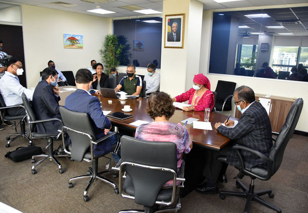 Setting up of a public-private sector committee to explore  new opportunities